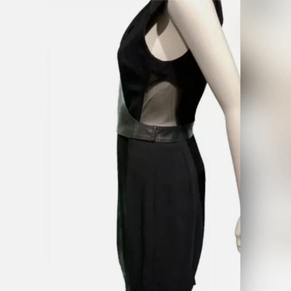 ALEXANDER WANG Leather and stretch-crepe wrap dressSize 4. - Picture 4 of 7